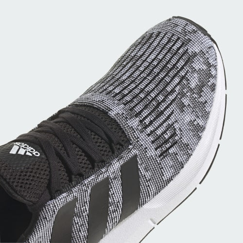 Swift Run 1.0 Shoes